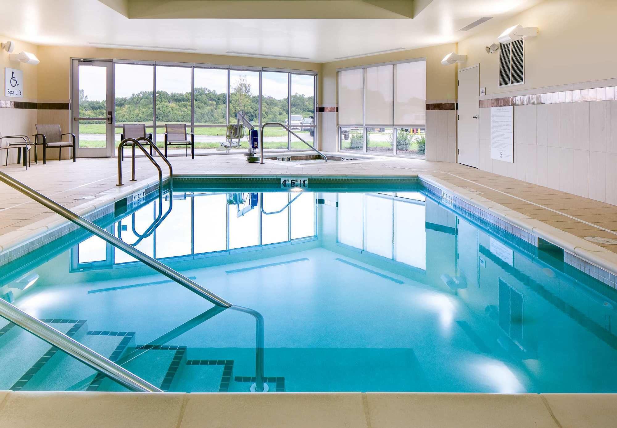 Courtyard By Marriott Omaha Bellevue At Beardmore Event Center Exteriör bild