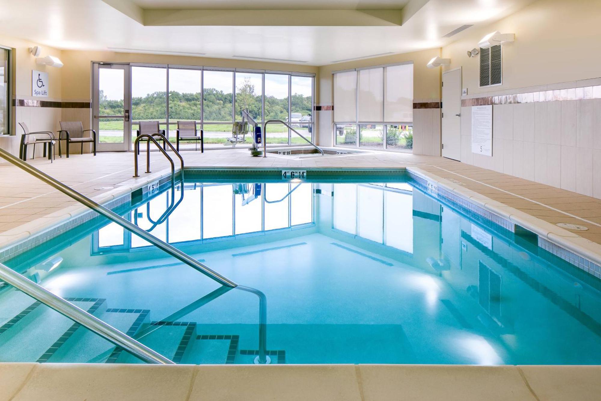 Courtyard By Marriott Omaha Bellevue At Beardmore Event Center Exteriör bild