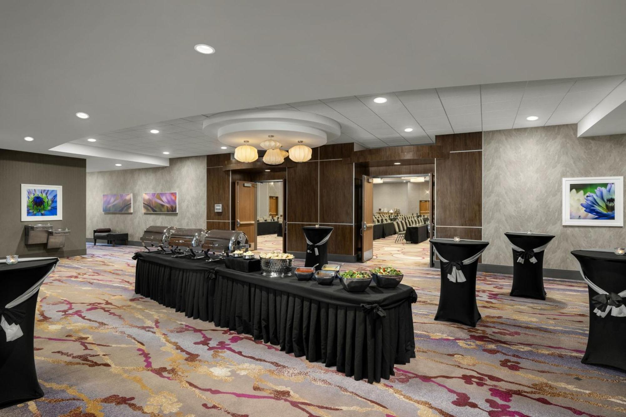 Courtyard By Marriott Omaha Bellevue At Beardmore Event Center Exteriör bild