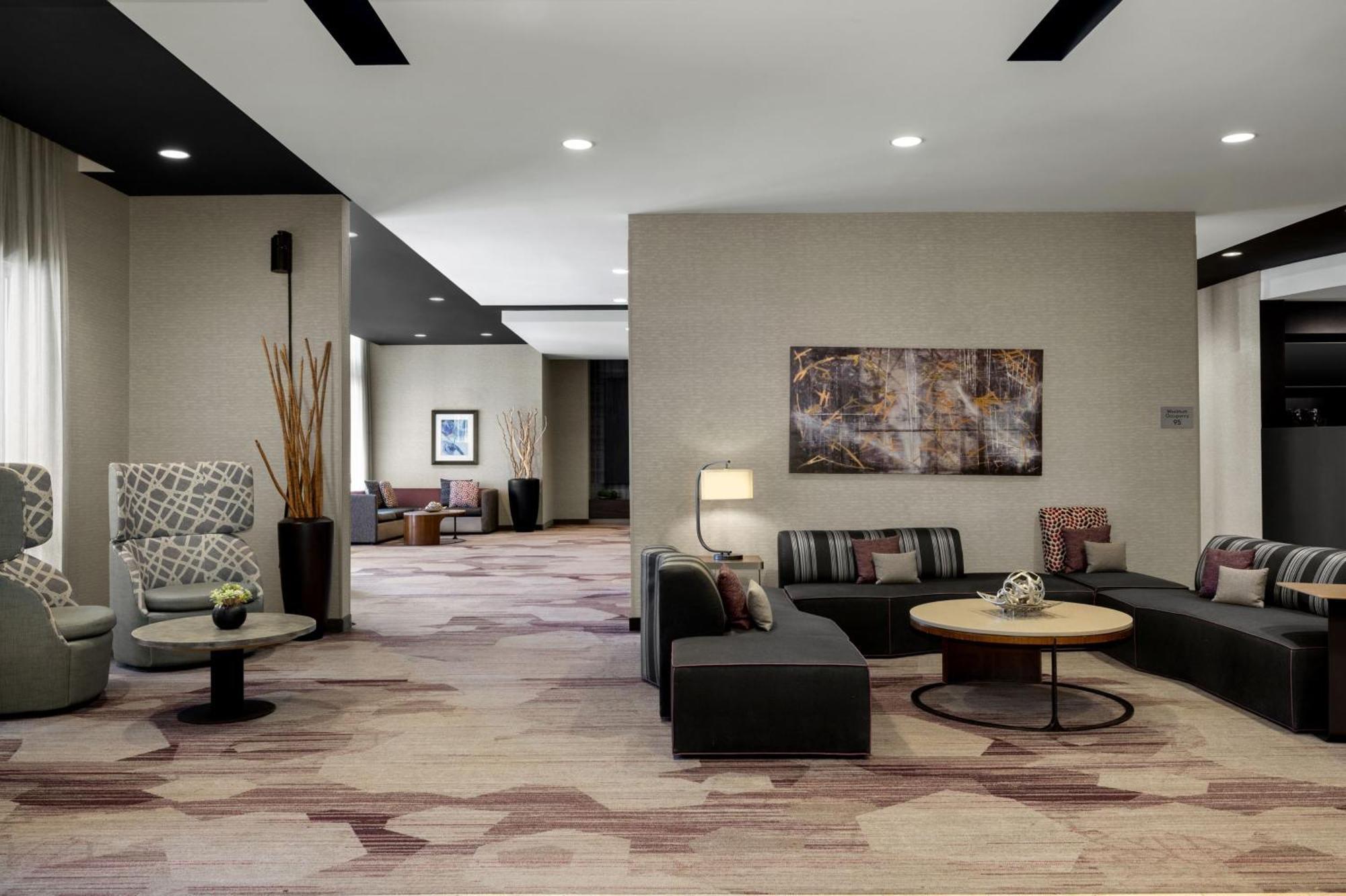 Courtyard By Marriott Omaha Bellevue At Beardmore Event Center Exteriör bild
