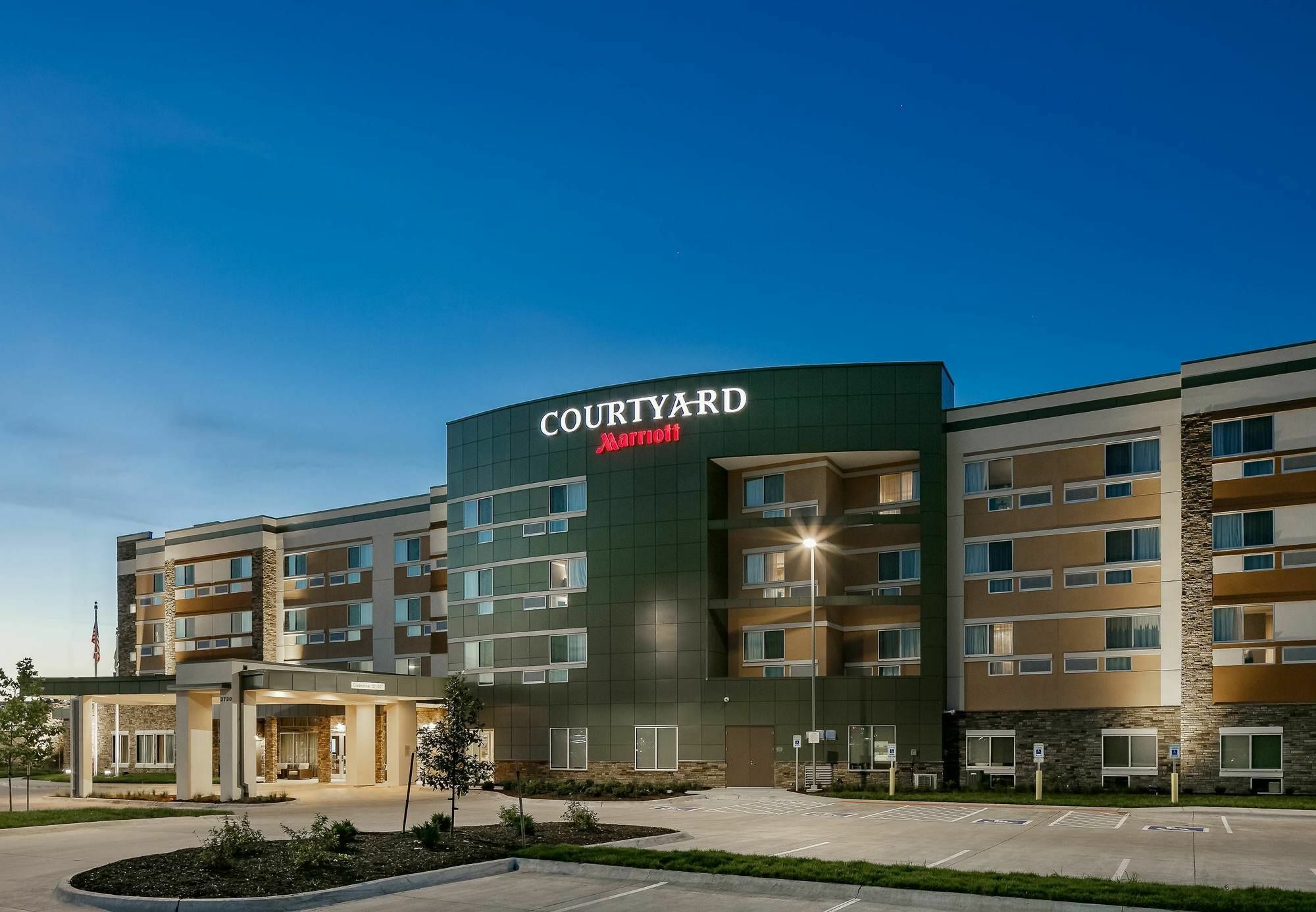 Courtyard By Marriott Omaha Bellevue At Beardmore Event Center Exteriör bild