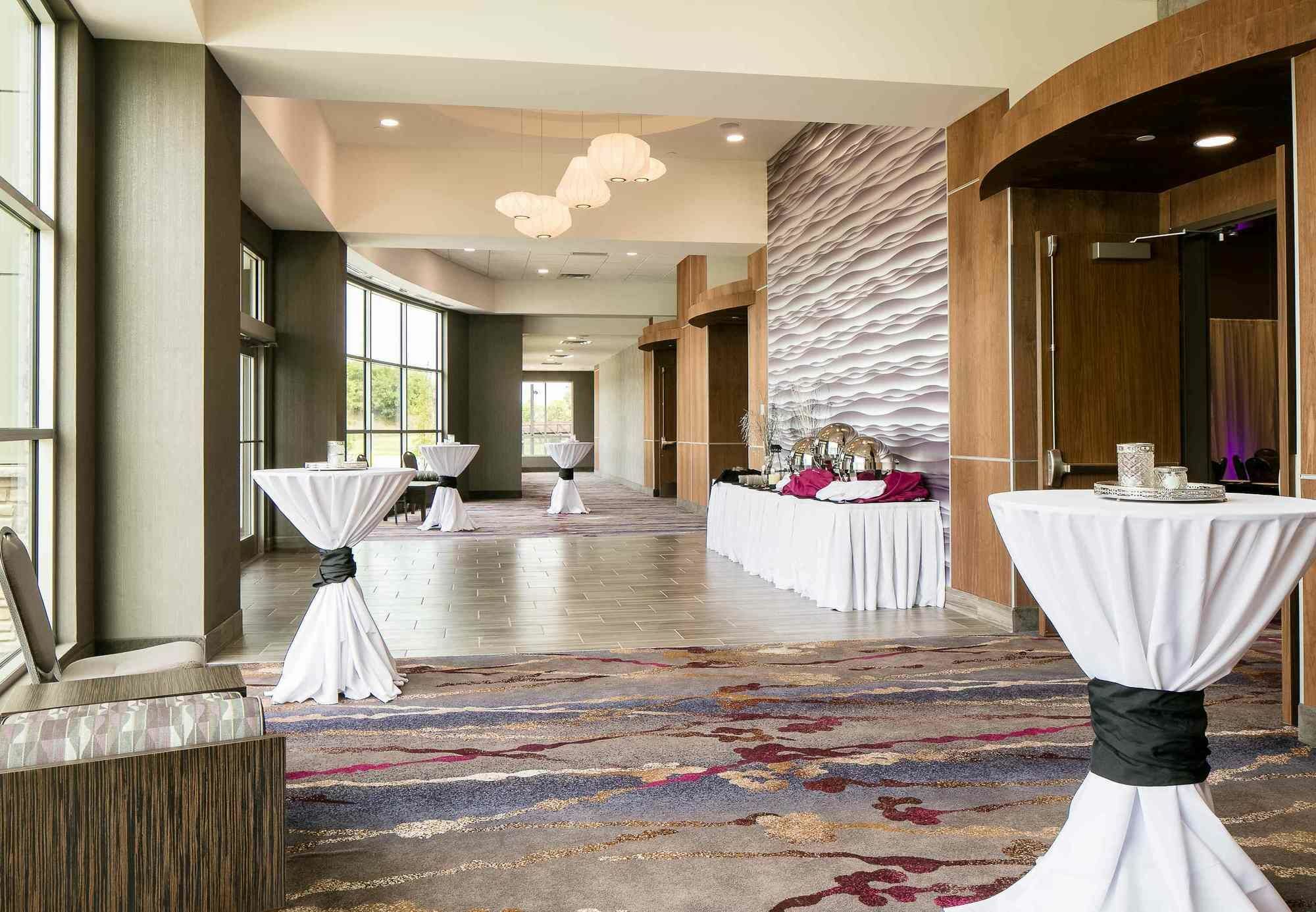 Courtyard By Marriott Omaha Bellevue At Beardmore Event Center Exteriör bild